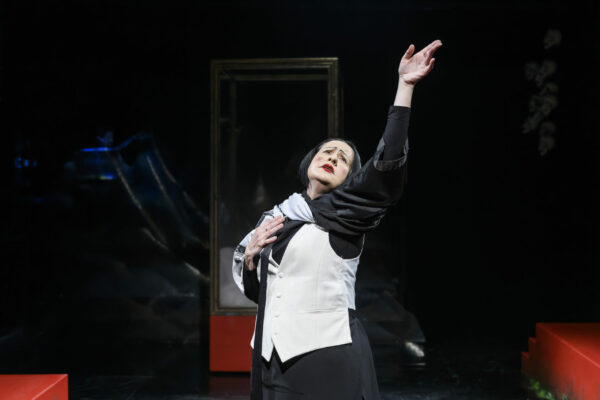 Ελίνα Γιουνανλή