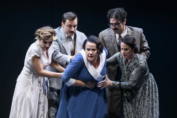 Ελίνα Γιουνανλή