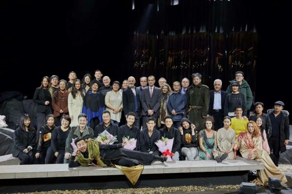Το Εθνικό Θέατρο ενθουσίασε με τον «Αγαμέμνονα» του Αισχύλου στο Πεκίνο εντυπωσιάζοντας κοινό και κριτικούς